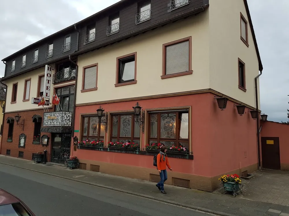 Hotel-Restaurant Zum Weingarten in Eberstadt
